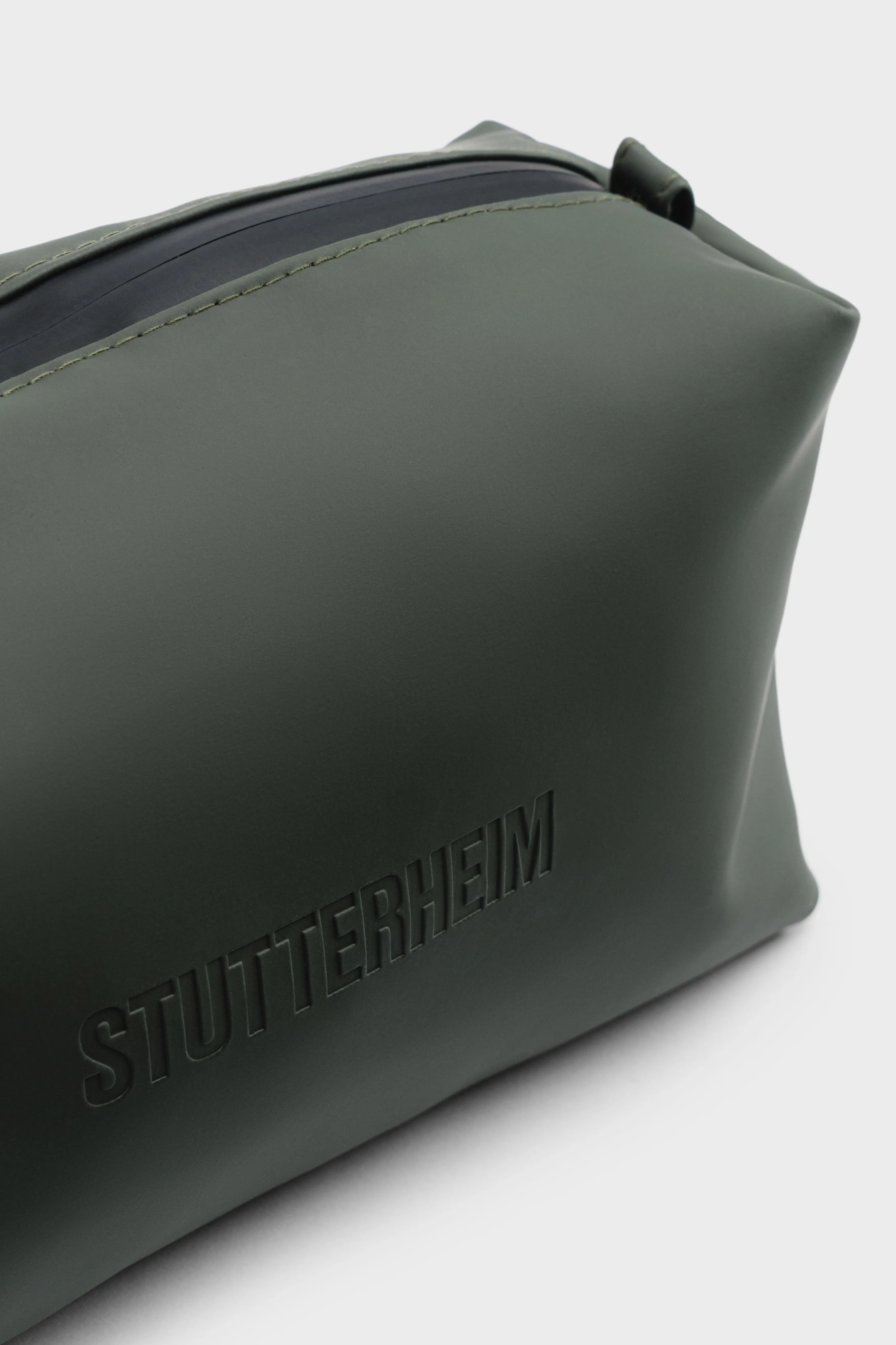 STUTTERHEIM Container Large Wash Bag^Women Travel Collection | Travel Collection