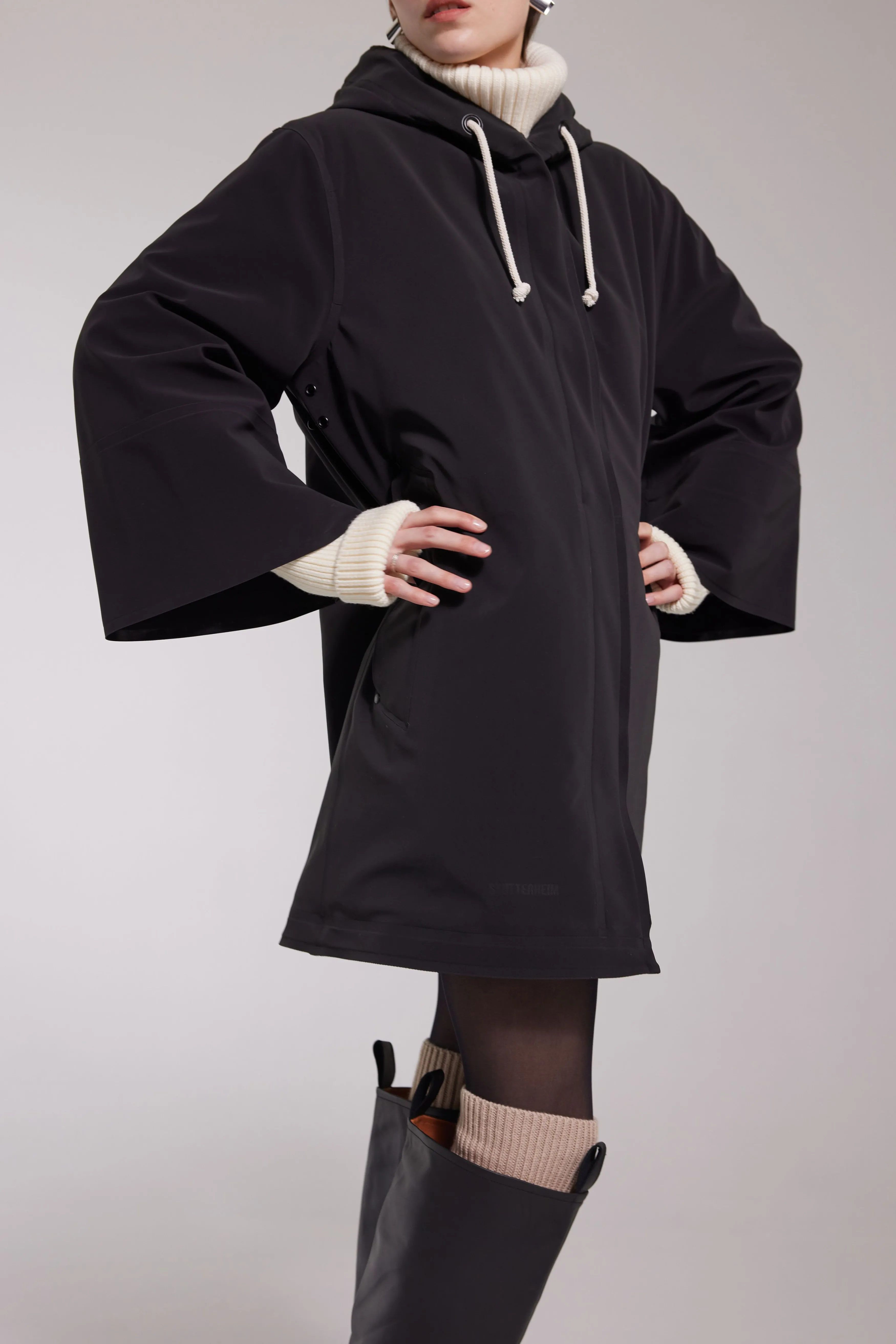 STUTTERHEIM Lubban Winter Matte Raincoat^Women Jackets·Winter Coats | Jackets·Raincoats